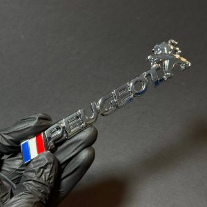 آرم نوشته پژو فرانسه